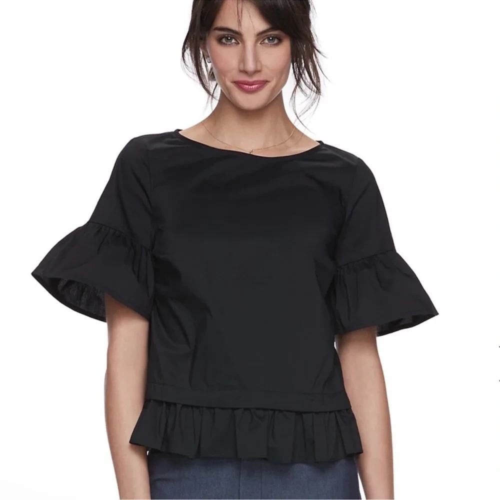 Elle puffy sleeves and bottom black blouse size S
